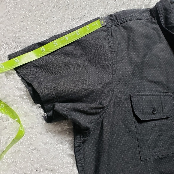 SALE!! Marc Anthony short sleeve shirt - Picture 5 of 7